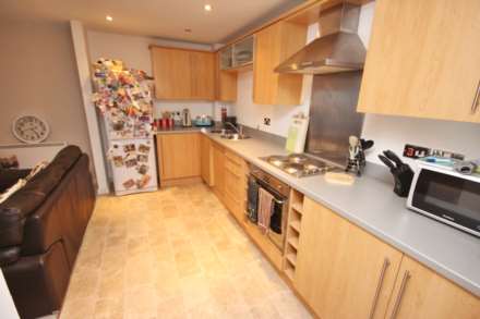 Central Way, Warrington, Image 3