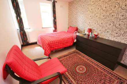 Eccles New Road, Salford, Image 8