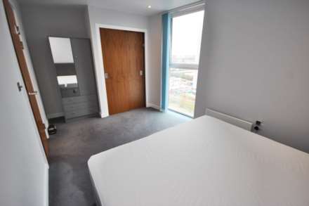 The Quays, Salford, Image 7