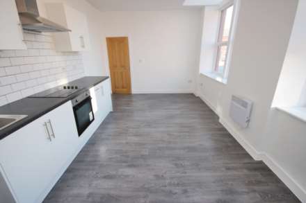 Railway Road, Leigh, Image 3