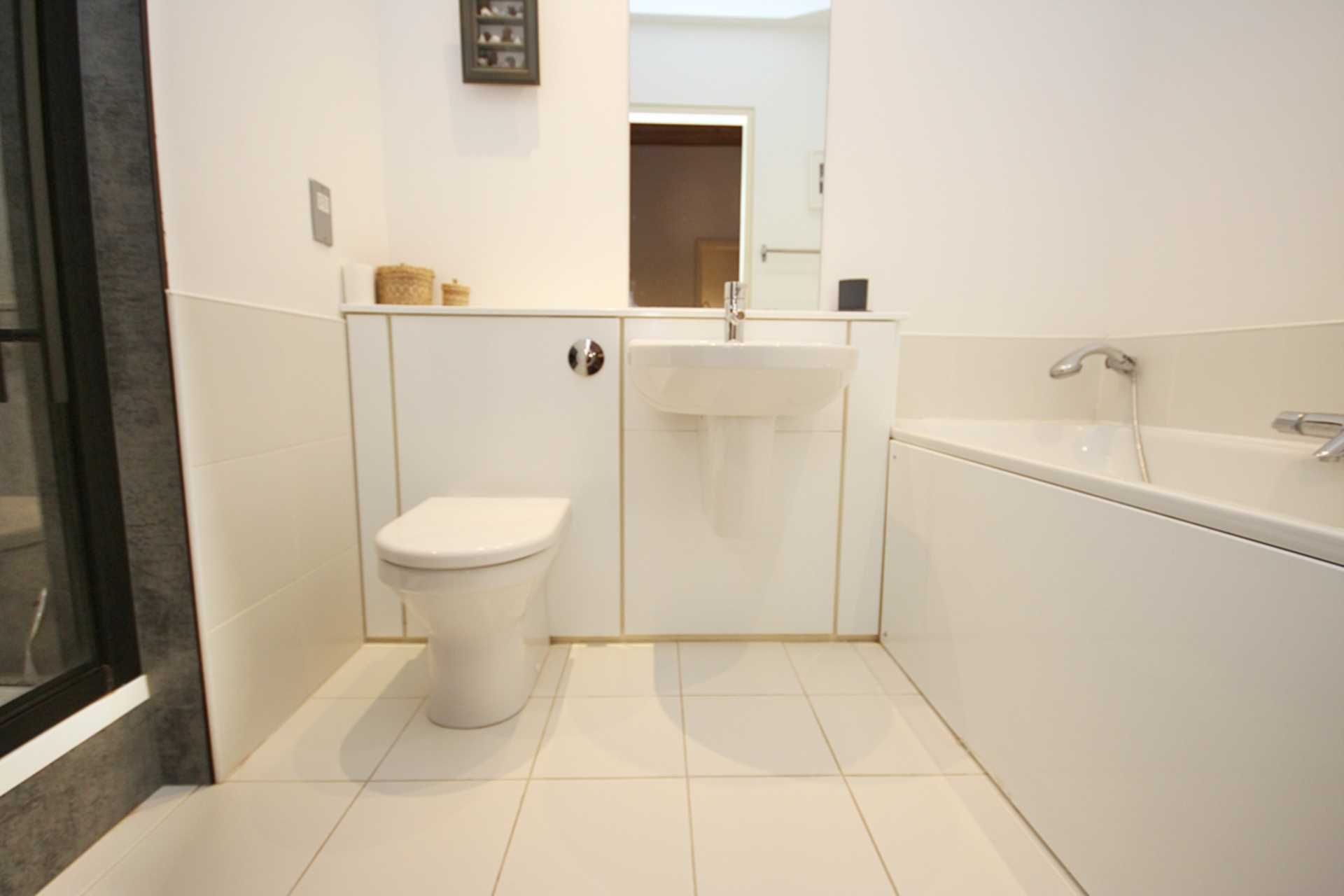 Ellesmere Street, Manchester, Image 6