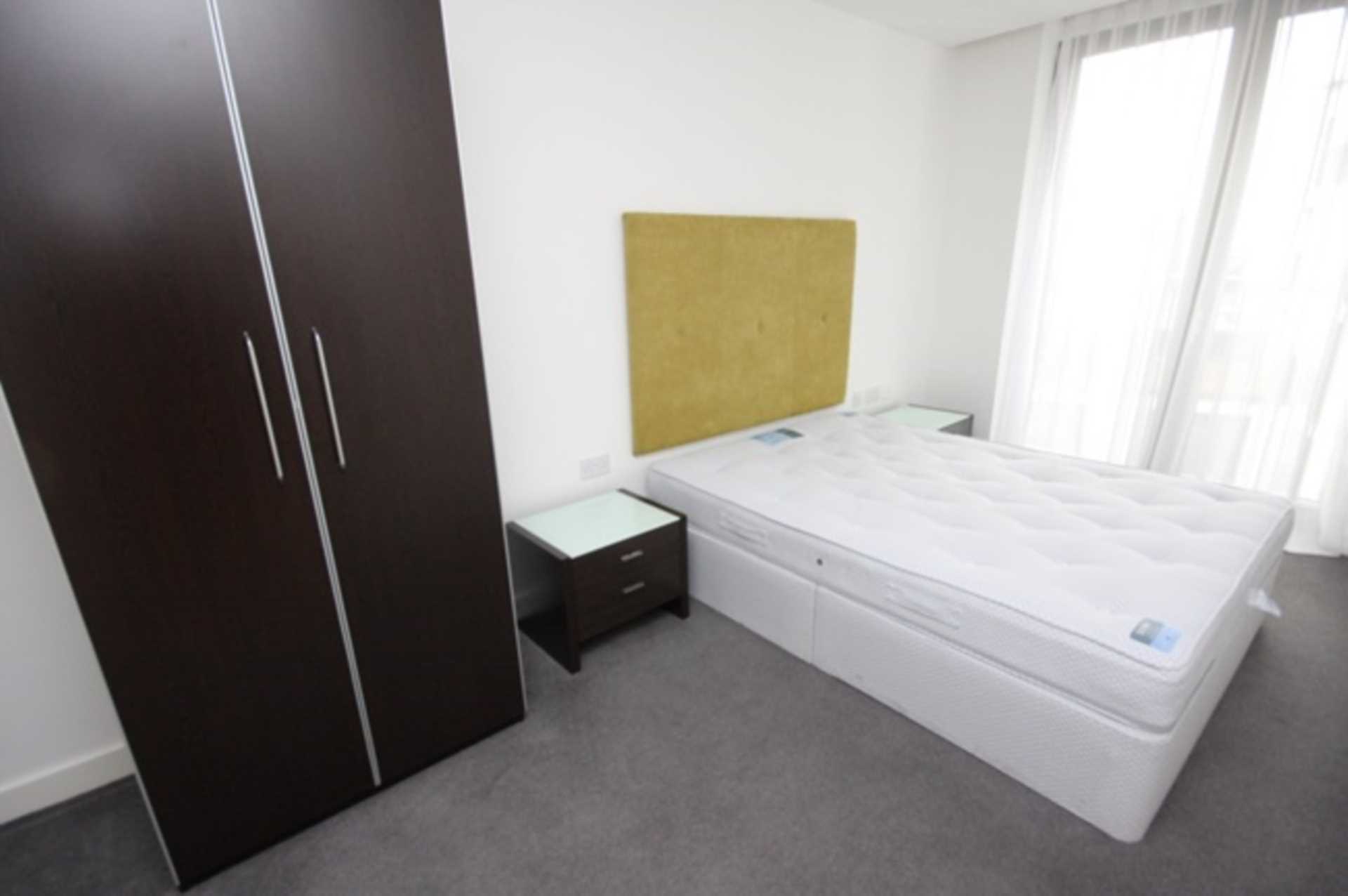 Piccadilly Place, Manchester, Image 3