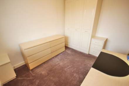 Eccles New Road, Salford, Image 10