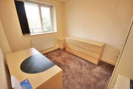 Eccles New Road, Salford, Image 9