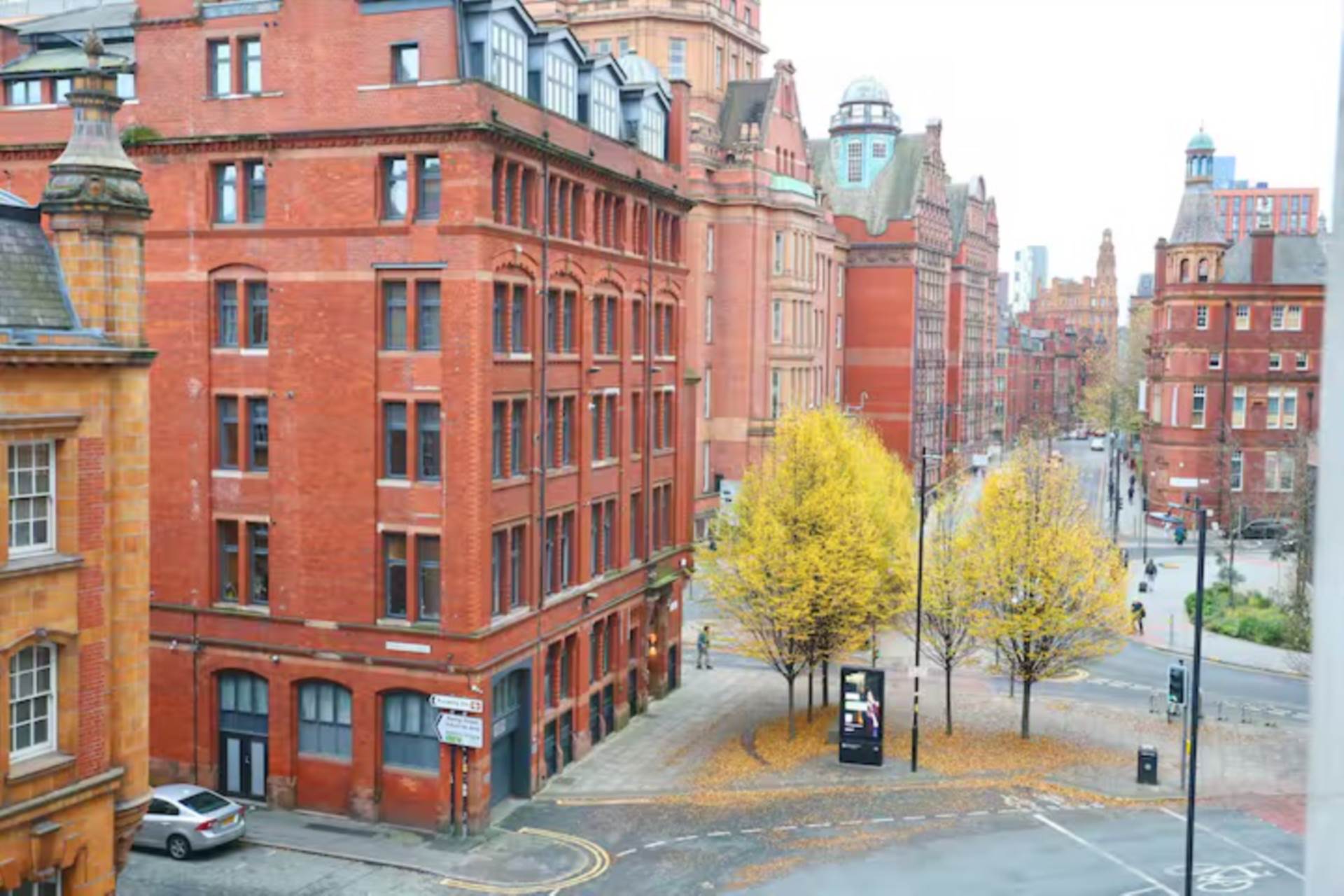 Piccadilly Place, Manchester, Image 2