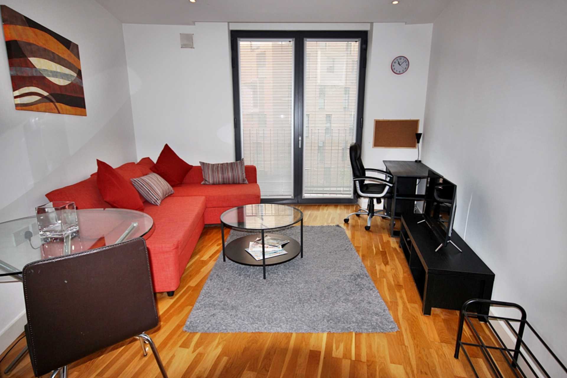 Piccadilly Place, Manchester, Image 3