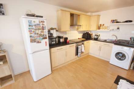 Walmersley Road, Bury, Image 4