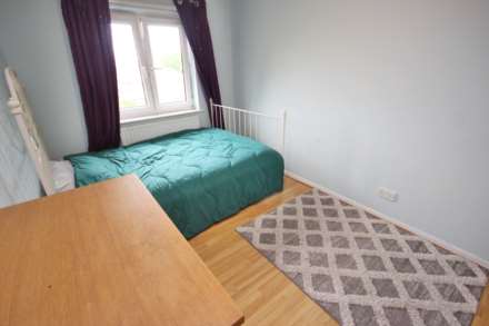 Lockton Close, Manchester, Image 13