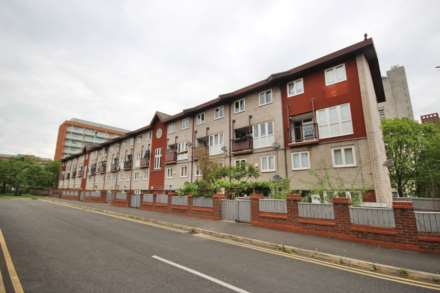 Lockton Close, Manchester, Image 20