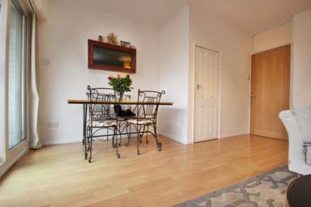 Lockton Close, Manchester, Image 5