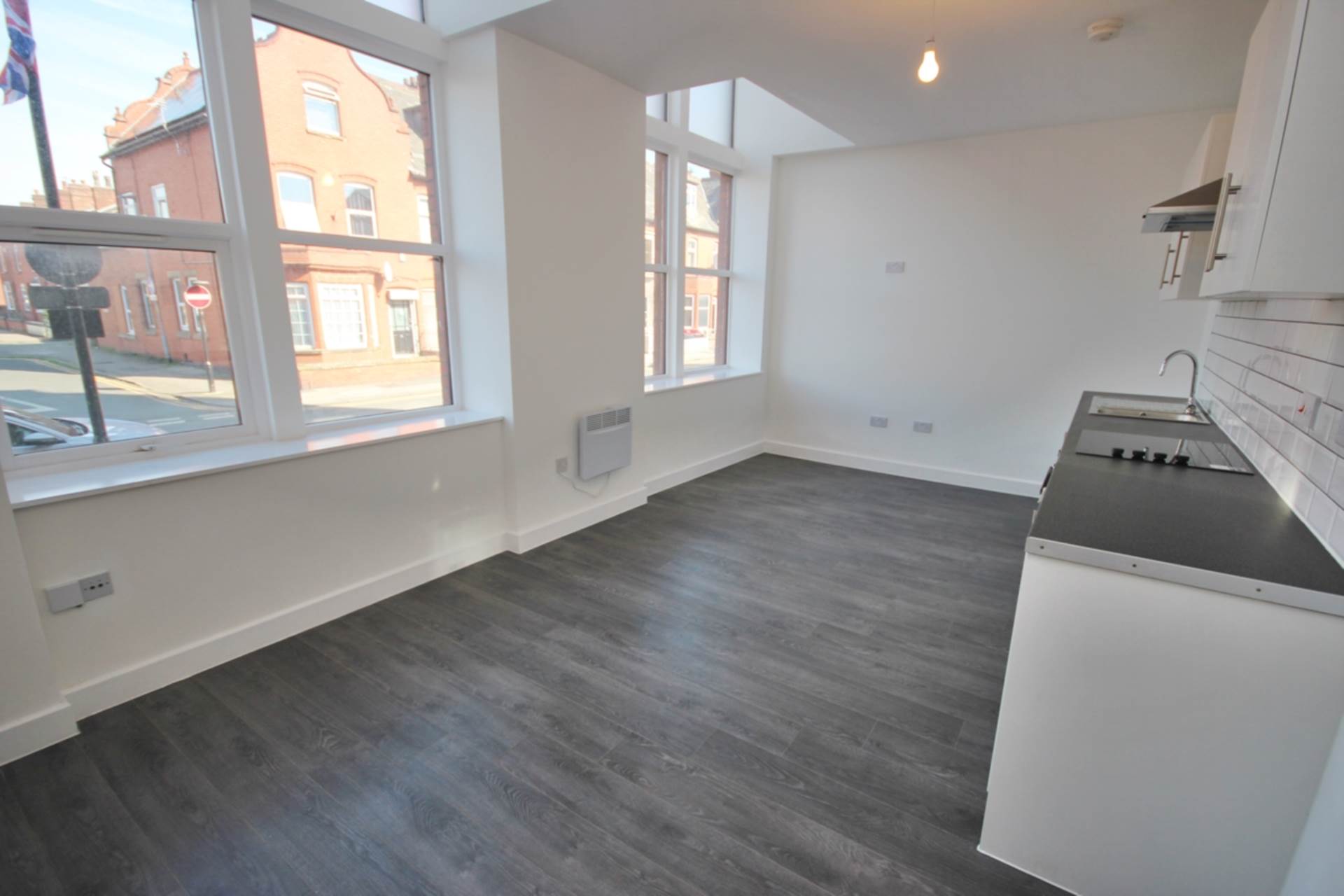 Railway Road, Leigh, Image 1