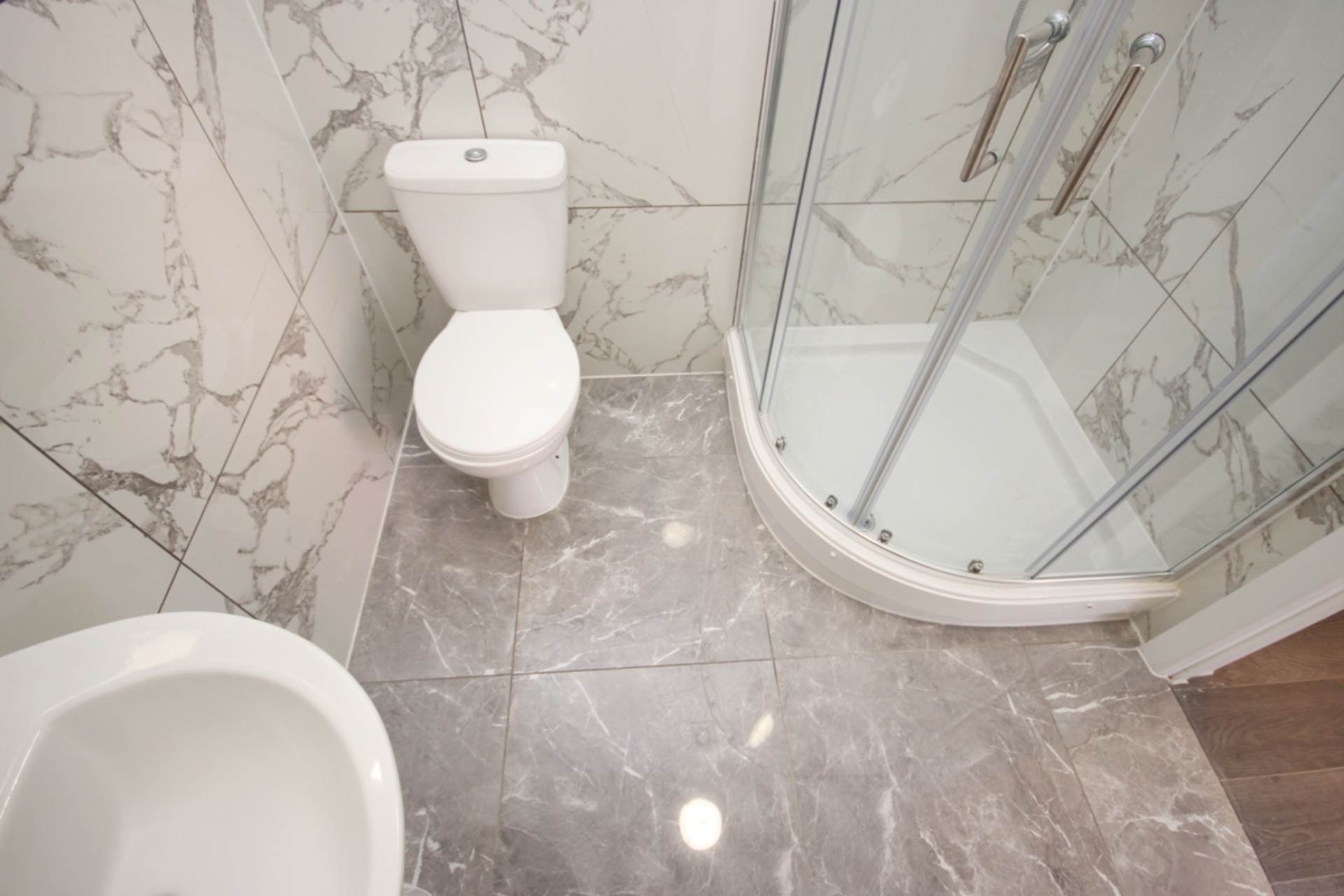 Railway Road, Leigh, Image 7