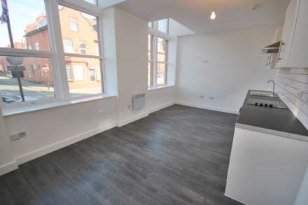 Railway Road, Leigh, Image 1