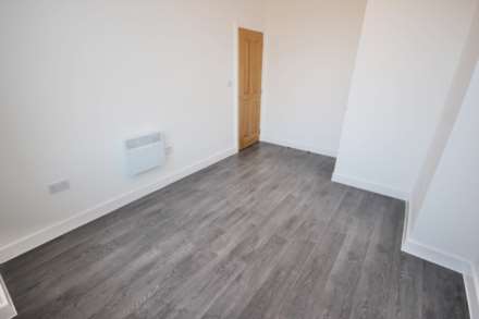 Railway Road, Leigh, Image 9