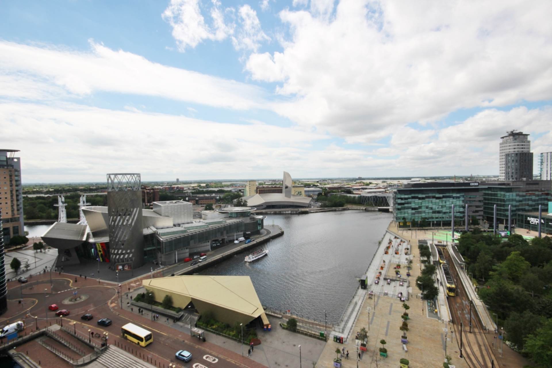 The Quays, Salford, Image 2