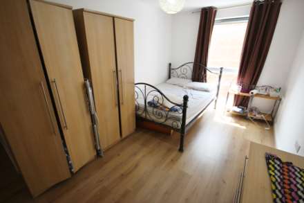Elmira Way, Salford, Image 5