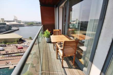 The Quays, Salford, Image 4