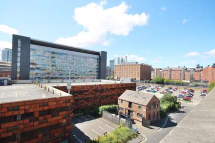 Chapeltown Street, Manchester, Image 12