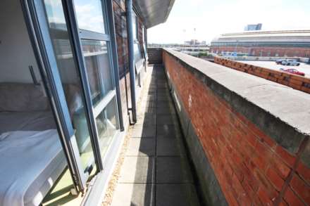 Chapeltown Street, Manchester, Image 5