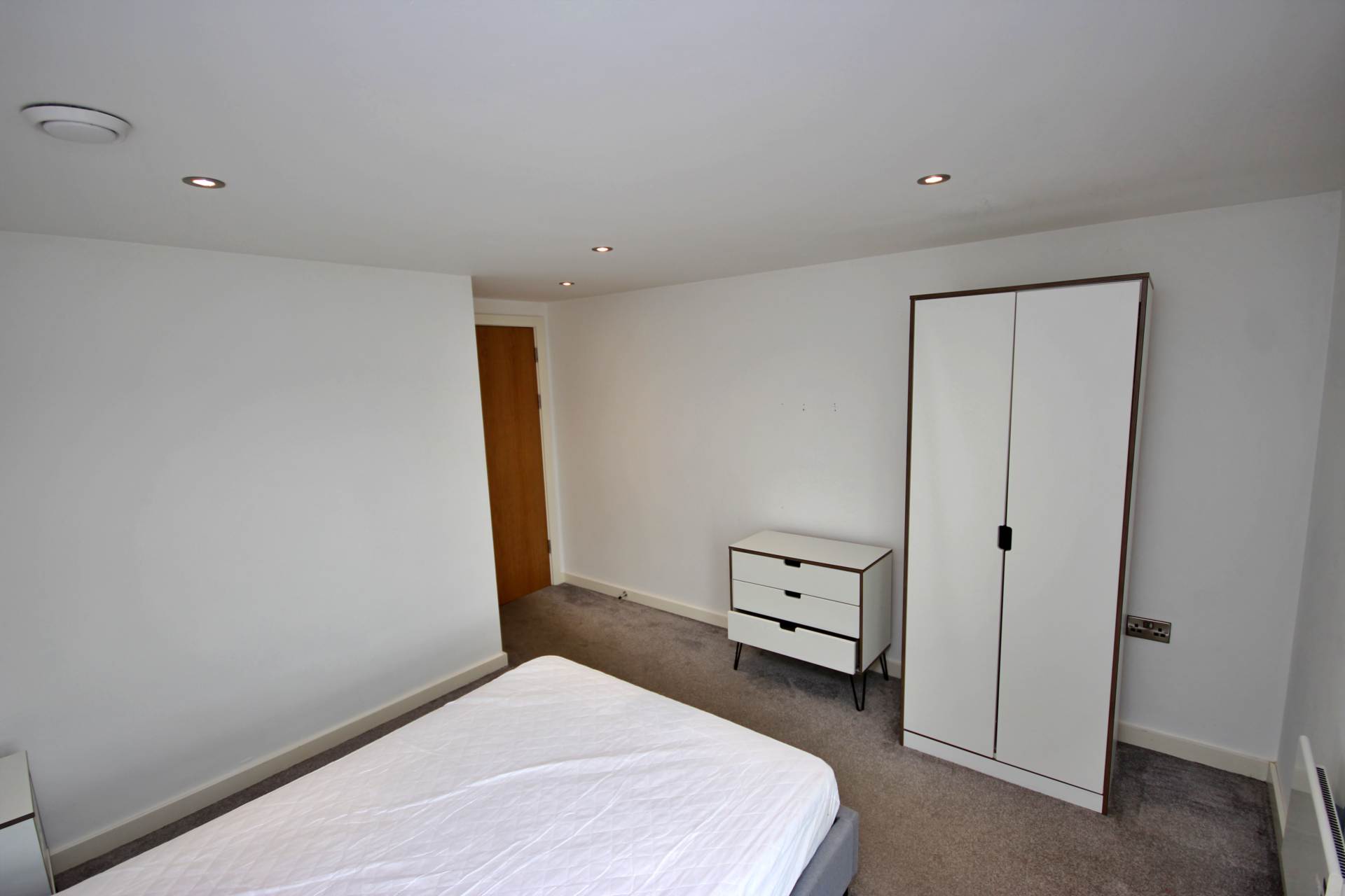 Crossbank, Salford, Image 5