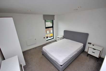 Crossbank, Salford, Image 4