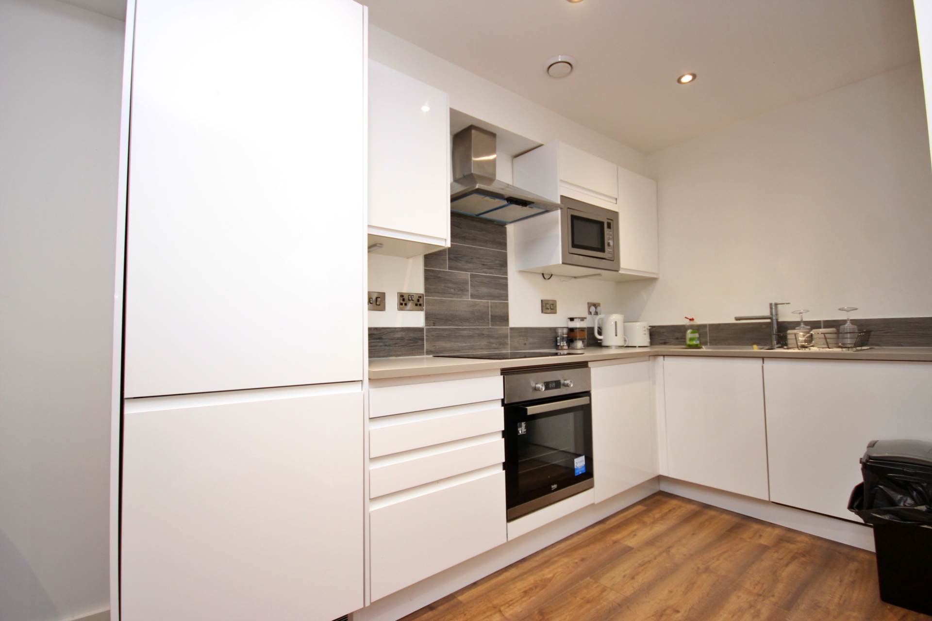 Crossbank House, Salford, Image 2