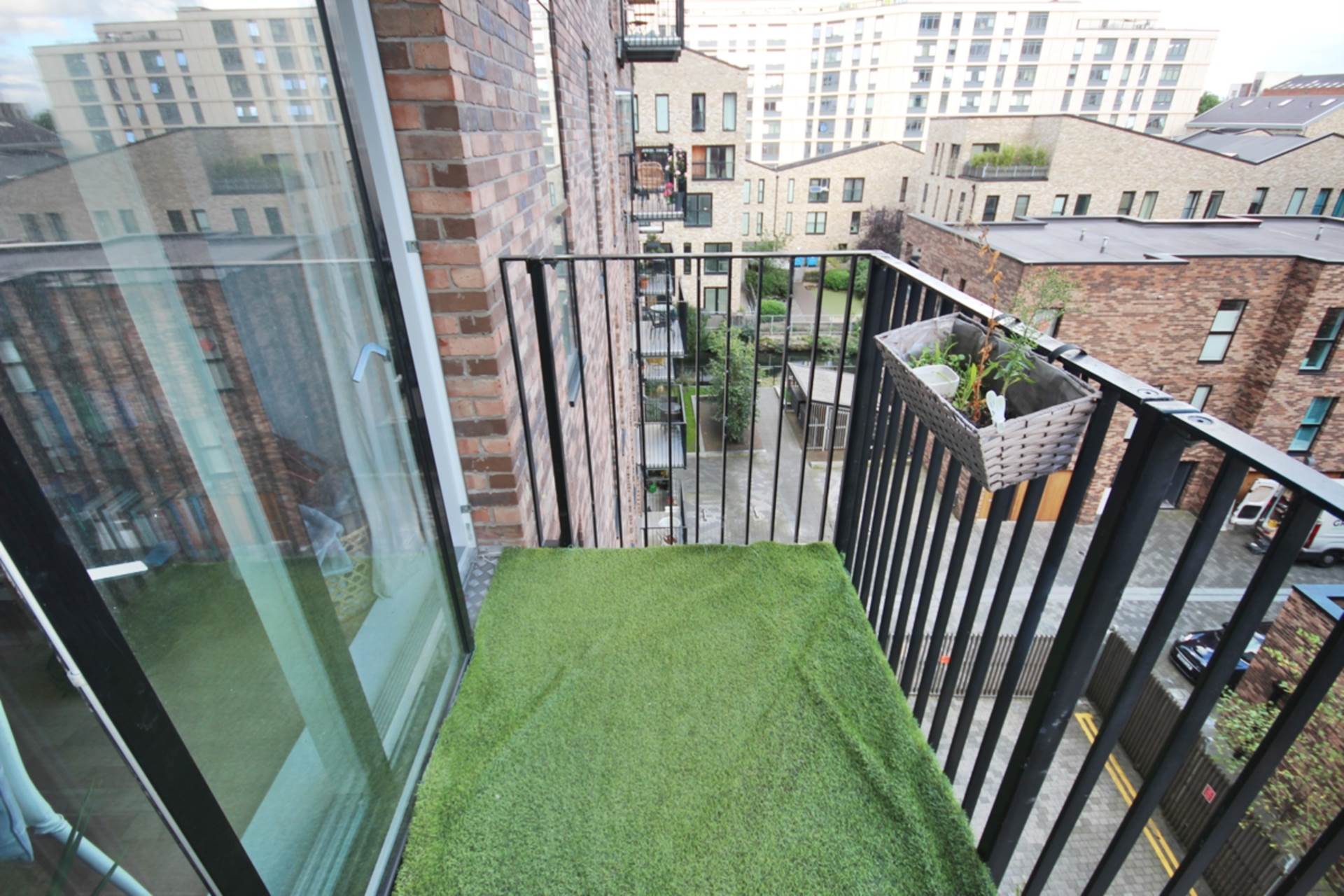 Lockgate Mews, Manchester, Image 10