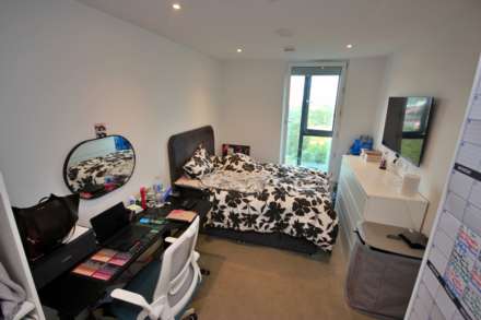 Wharf End, Manchester, Image 2