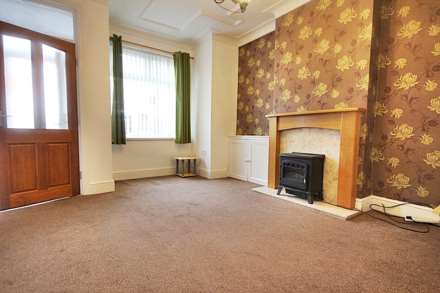 Harley Road, Sale, Image 2