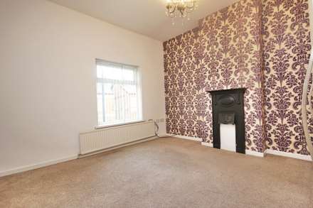 Harley Road, Sale, Image 6