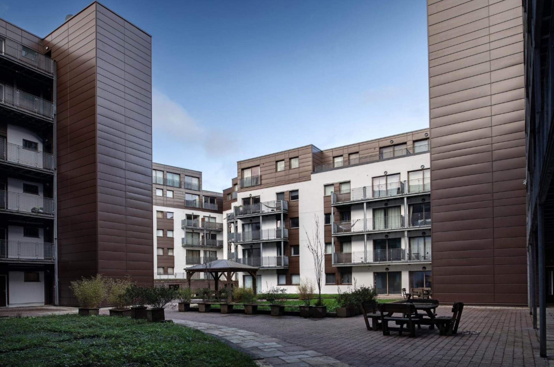 Isaac Way, Manchester, Image 1