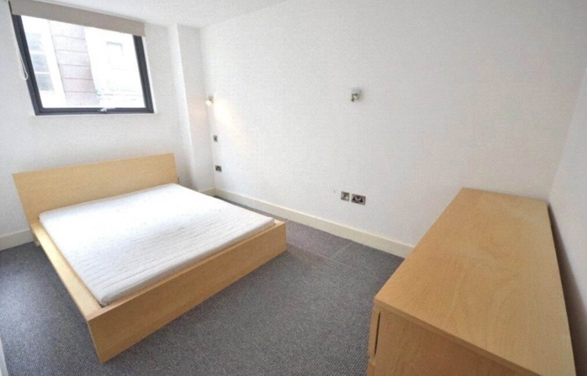 Isaac Way, Manchester, Image 3