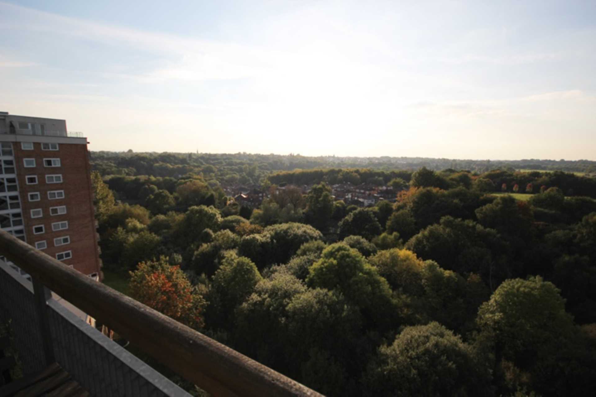 Lakeside Rise, Manchester, Image 7