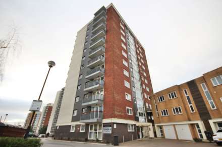 Lakeside Rise, Manchester, Image 8