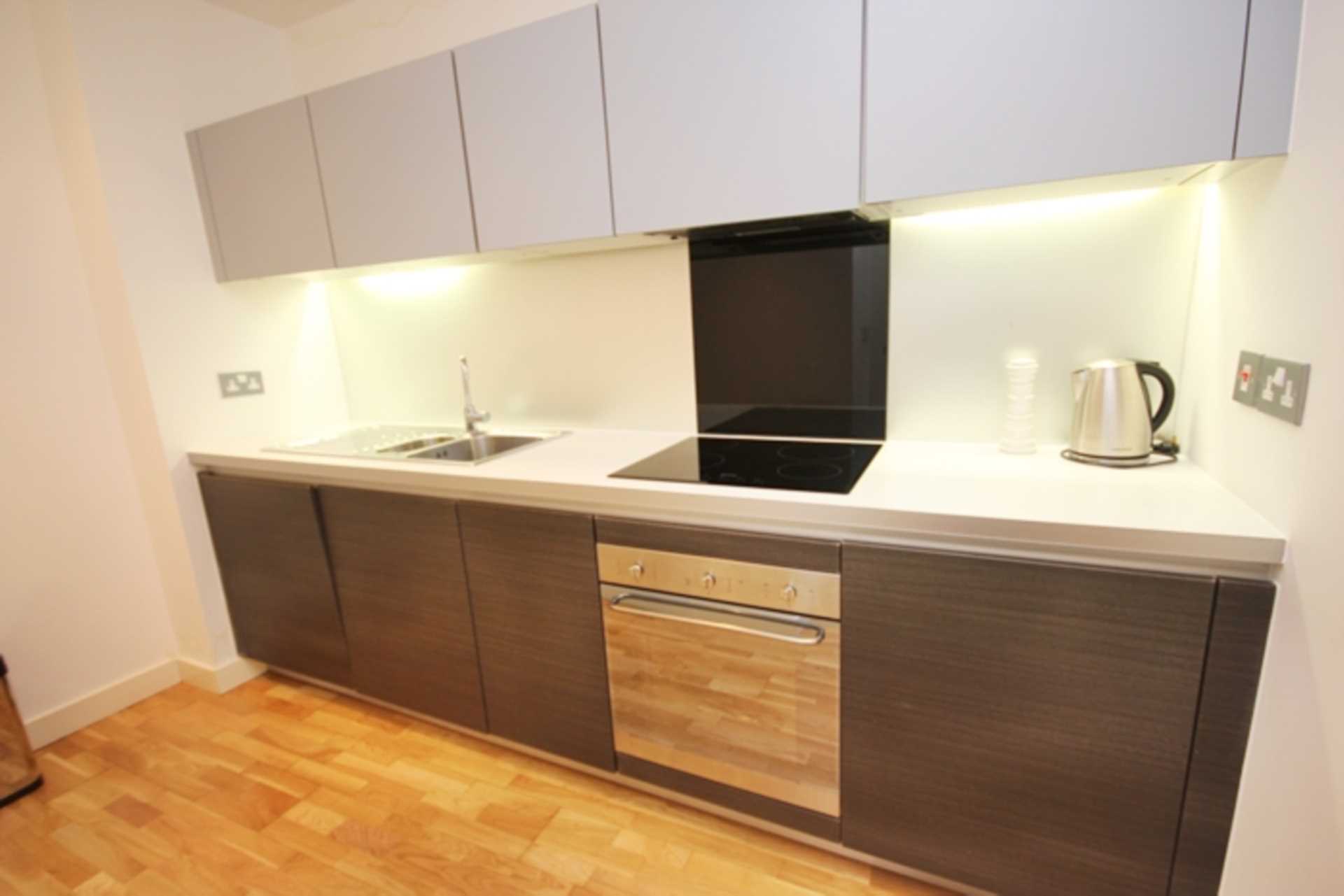 Piccadilly Place, Manchester, Image 5
