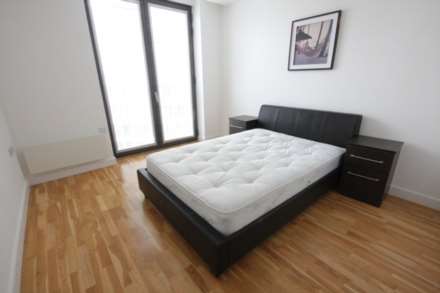 Piccadilly Place, Manchester, Image 3