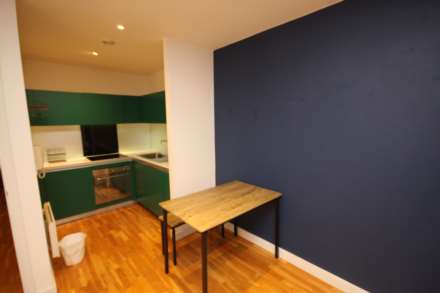 Piccadilly Place, Manchester, Image 2