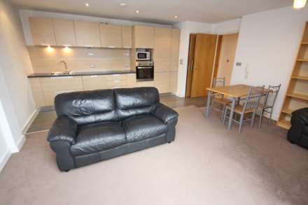 Masson Place, Green Quarter, Image 5