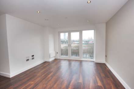 Wilburn Basin, Ordsall Lane, Image 4