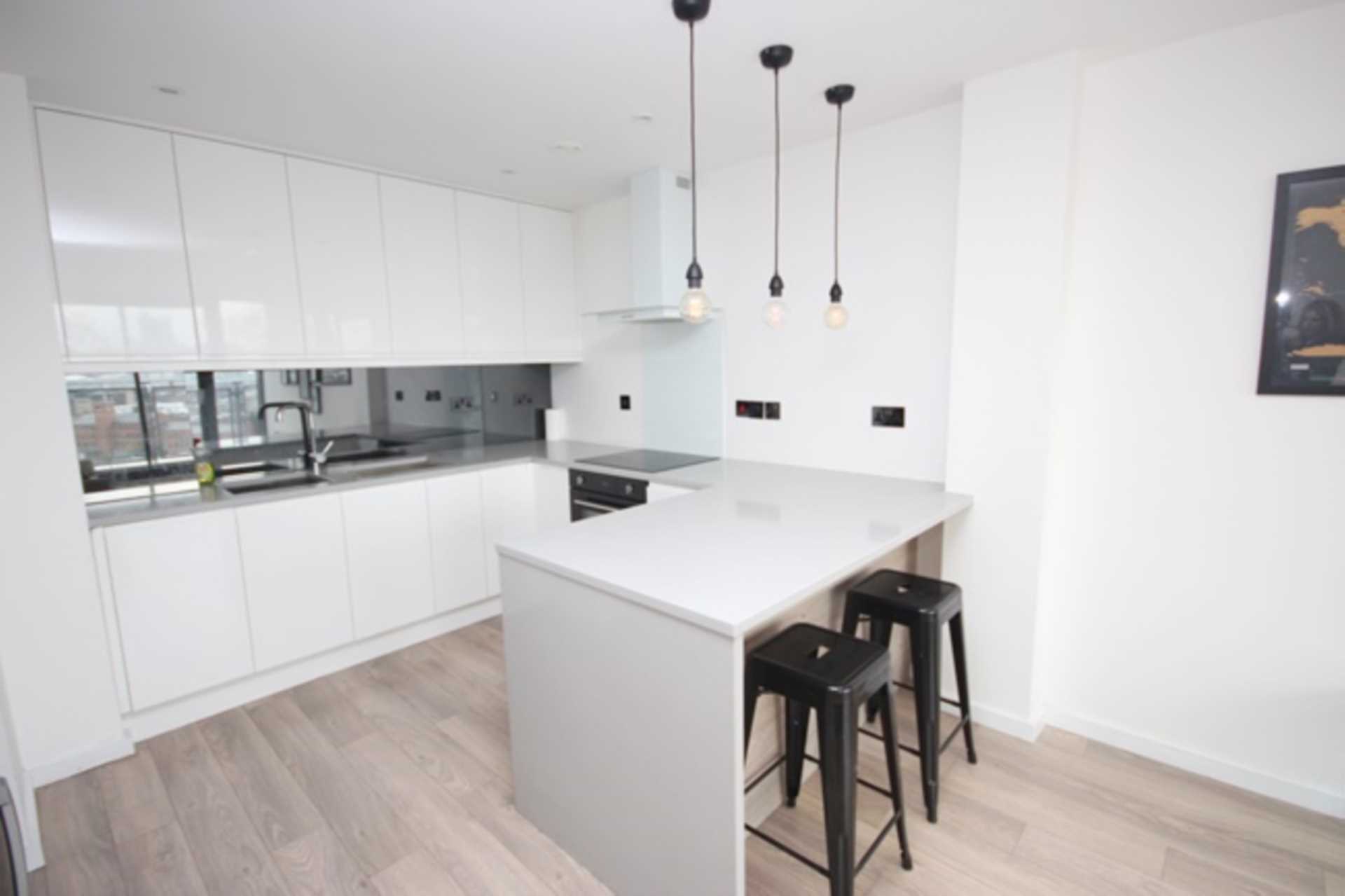 City Gate, Blantyre Street, Image 2