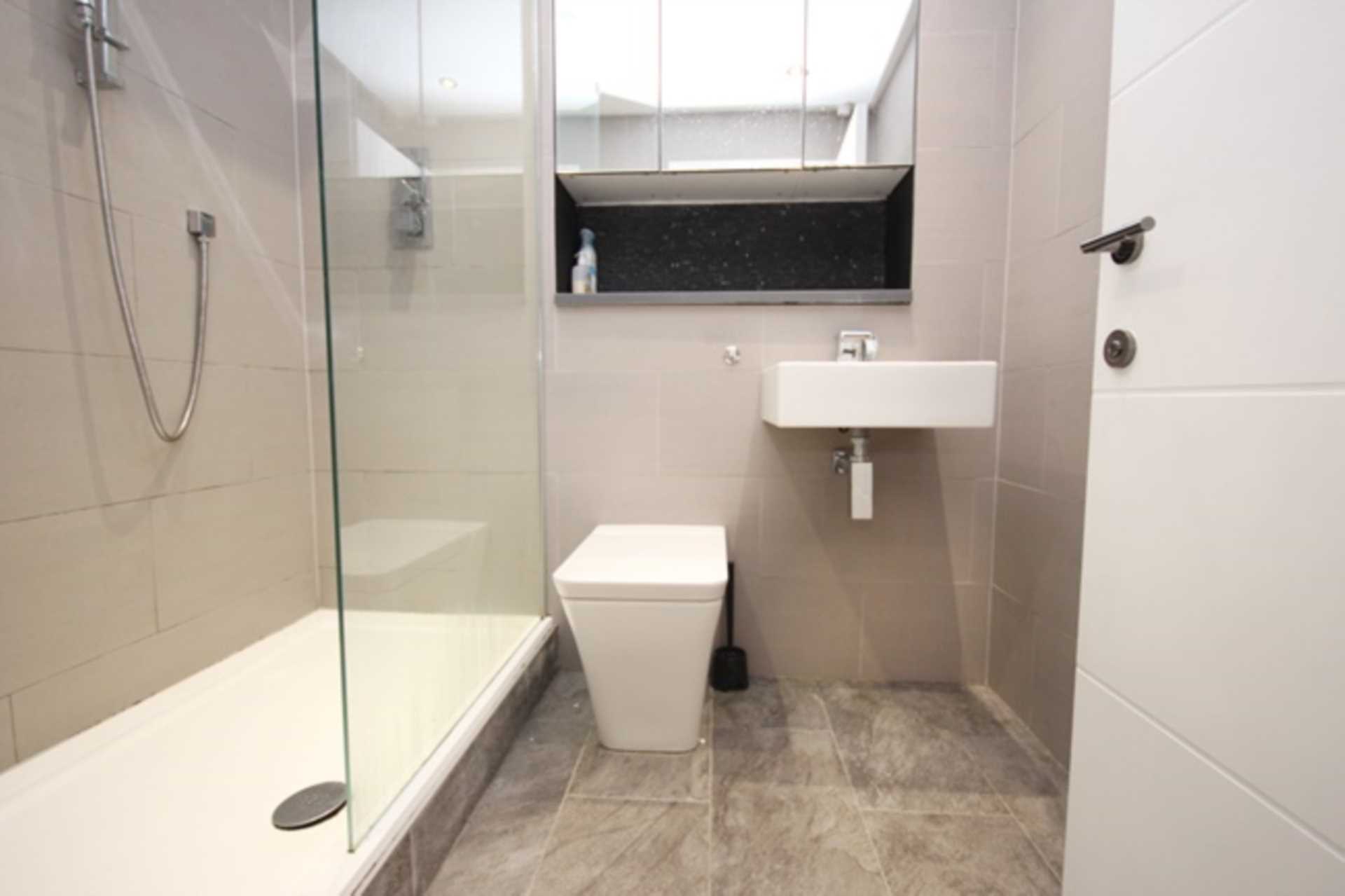 City Gate, Blantyre Street, Image 6