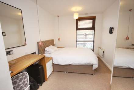 City Gate, Blantyre Street, Image 5