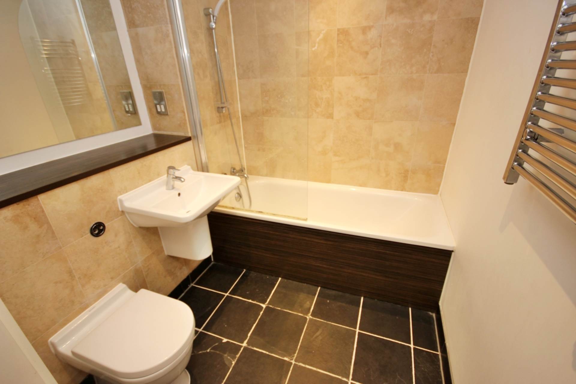 Millennium Tower, Salford Quays, Image 11