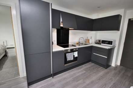 Woden Street, Salford, Image 3