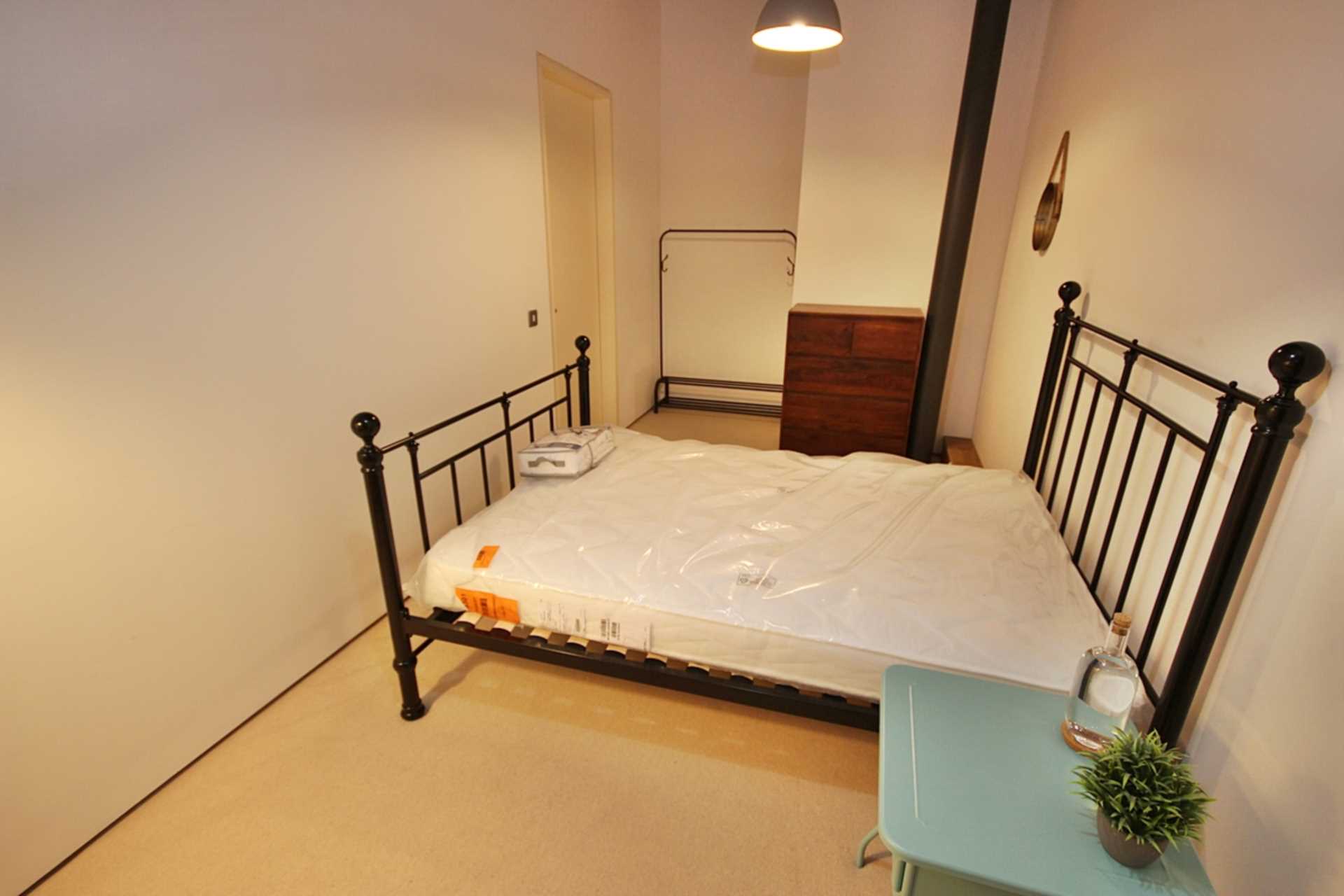 Ellesmere Street, Manchester, Image 5