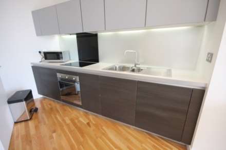 Piccadilly Place, Manchester, Image 2