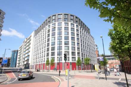 Piccadilly Place, Manchester, Image 6