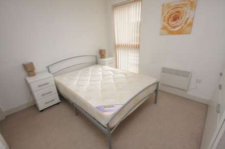 Property For Rent Water Street, Manchester