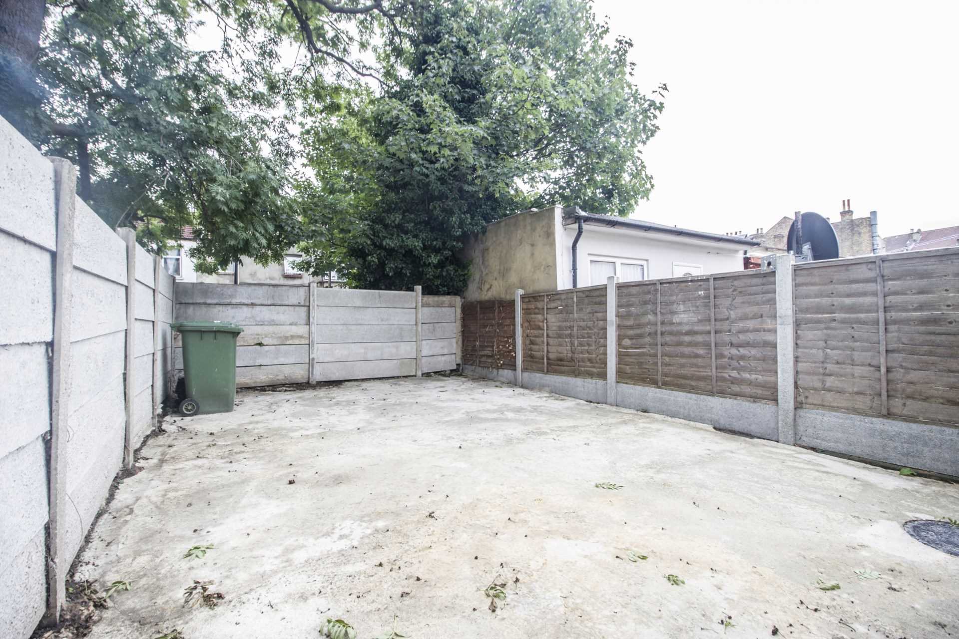 Spencer Road, London, E6, Image 12