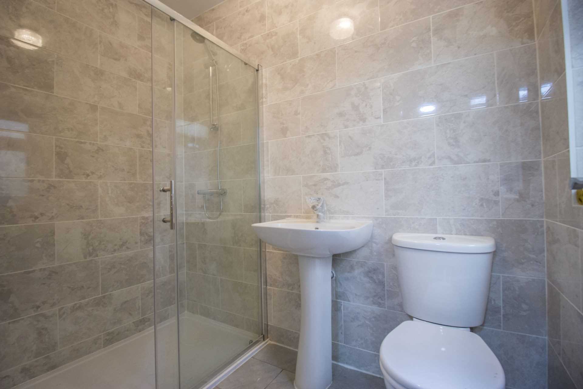 Spencer Road, London, E6, Image 4